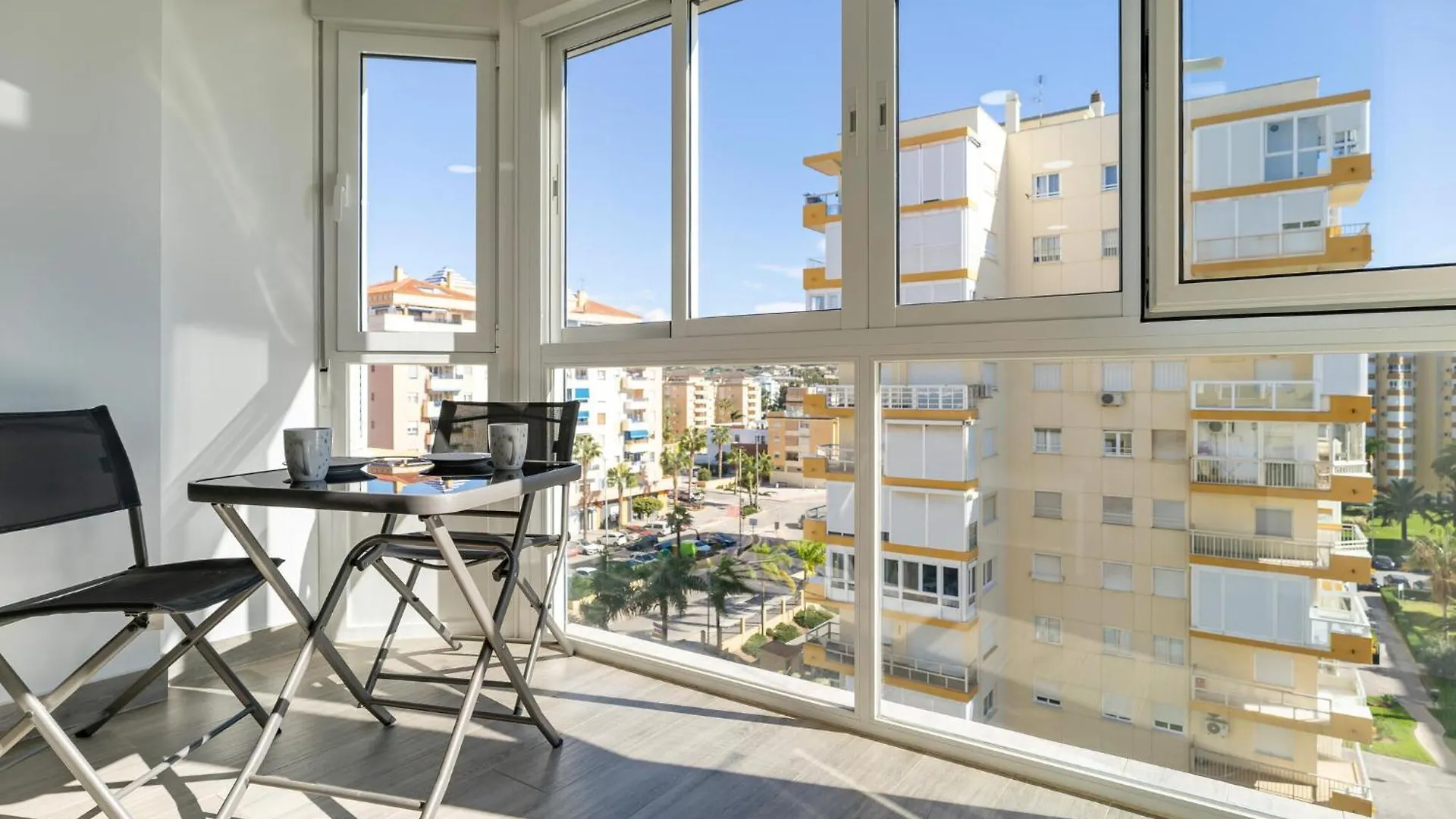 Beautiful Apartment In Malaga 0*,