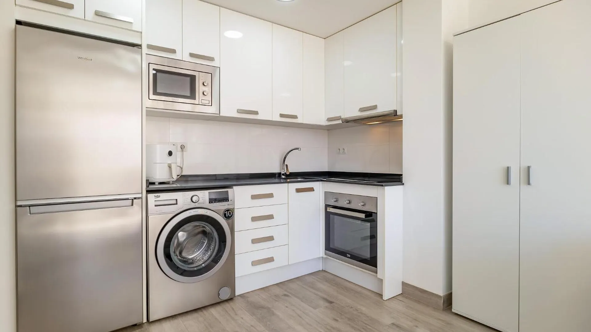 Beautiful Apartment In Malaga